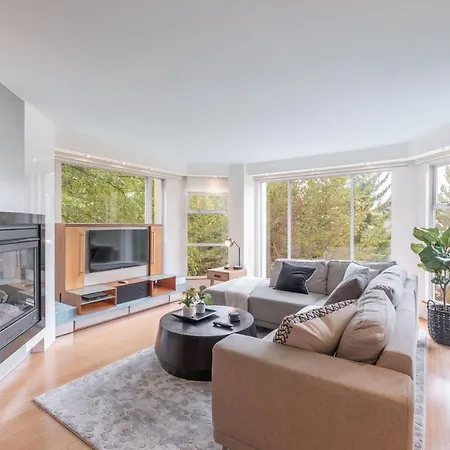 Villa Woodrun By Outpost Whistler Extérieur photo